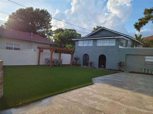 2417 W Gray St, TAMPA, FL, 33609-1728 | Card Image