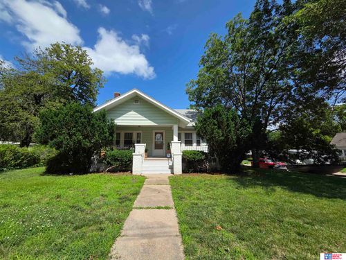 302 I St, Pawnee City, NE, 68420-2622 | Card Image