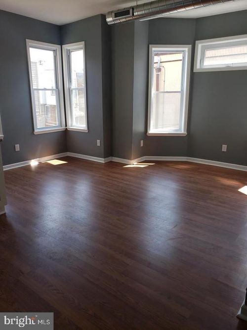 811 N Preston St, PHILADELPHIA, PA, 19104-4824 | Card Image