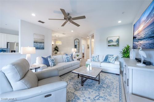 apt-102-4650 Winged Foot Ct, NAPLES, FL, 34112-7989 | Card Image