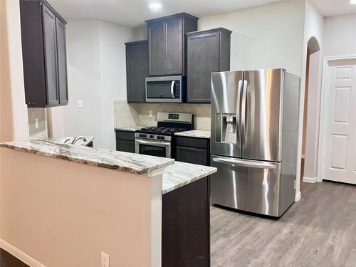 4219 W Bayou Maison Cir, Dickinson, TX, 77539-1234 | Card Image