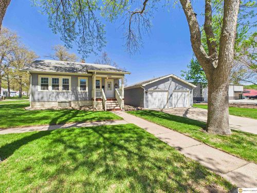 358 W 11th St, Wahoo, NE, 68066-1219 | Card Image