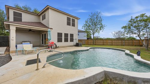 3956 Cherokee Blvd, New Braunfels, TX, 78132-5085 | Card Image