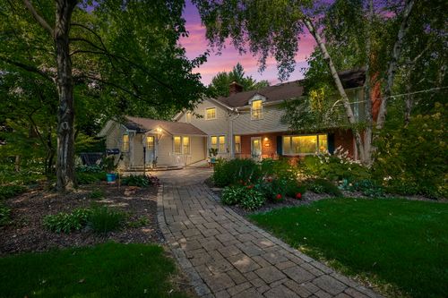 354 Ela Road, Inverness, IL, 60067 | Card Image