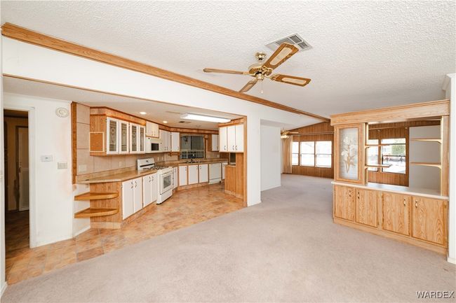 Kitchen | Image 15