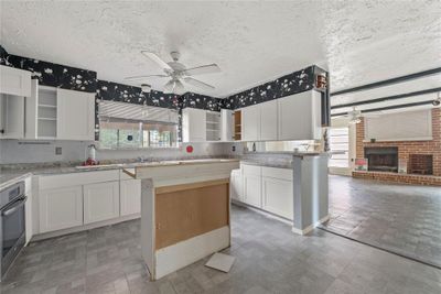 1219 Beechbend Drive, House other with 3 bedrooms, 2 bathrooms and null parking in Missouri City TX | Image 3