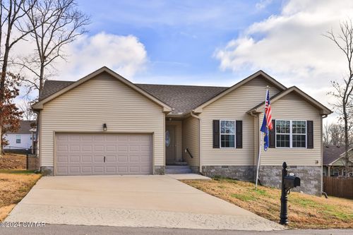 75 Brittney Ln, Paris, TN, 38242-1018 | Card Image