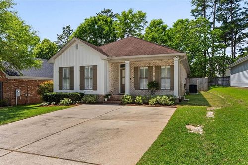 1052 Linlen Ave, Mobile, AL, 36609-3026 | Card Image
