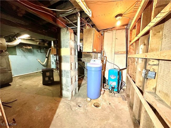 5829 Youngstown Hubbard Rd, House other with 4 bedrooms, 2 bathrooms and null parking in Hubbard OH | Image 33