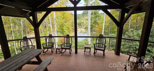 165 Winding Trl, Burnsville, NC, 28714-1349 | Card Image