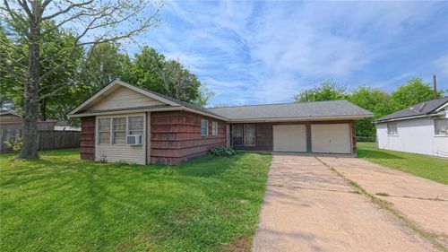 10818 Longren Street, Houston, TX, 77089 | Card Image