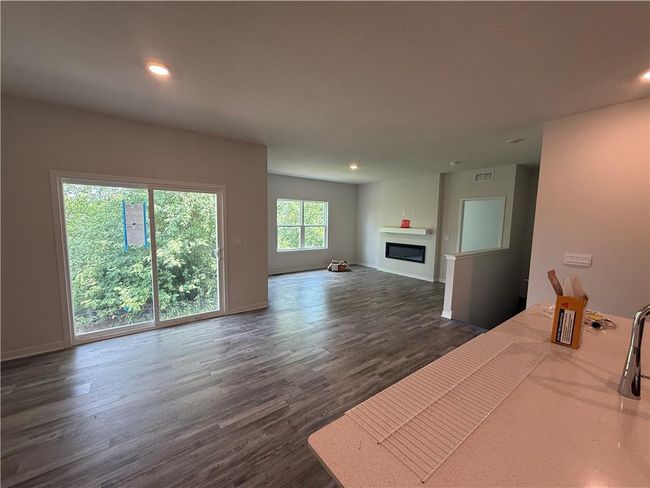 2210 Creek View Ln, House other with 4 bedrooms, 2 bathrooms and null parking in Raymore MO | Image 7
