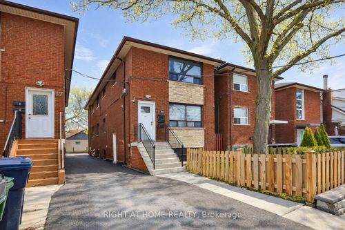 35 15th St, Etobicoke, ON, M8V3J3 | Card Image