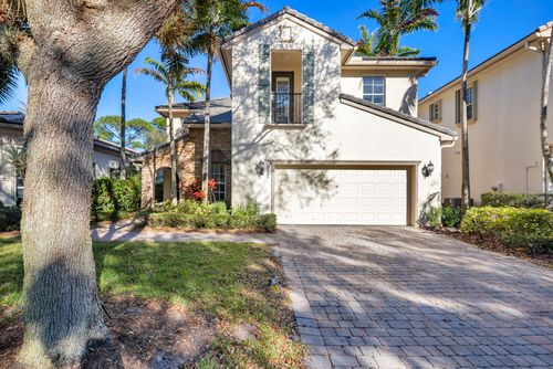 957 Mill Creek Dr, Palm Beach Gardens, FL, 33410-1512 | Card Image