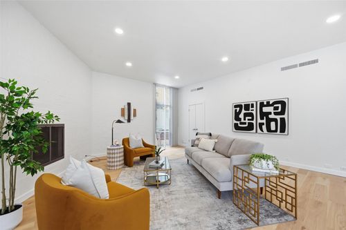 apt-2-3718 Holland Ave, Dallas, TX, 75219-4322 | Card Image