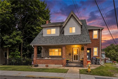 2900 Crosby Ave, Pittsburgh, PA, 15216-1908 | Card Image