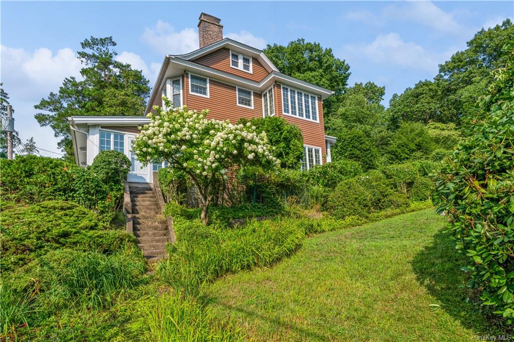 Buena Vista Dr, Hastings On Hudson, NY 10706