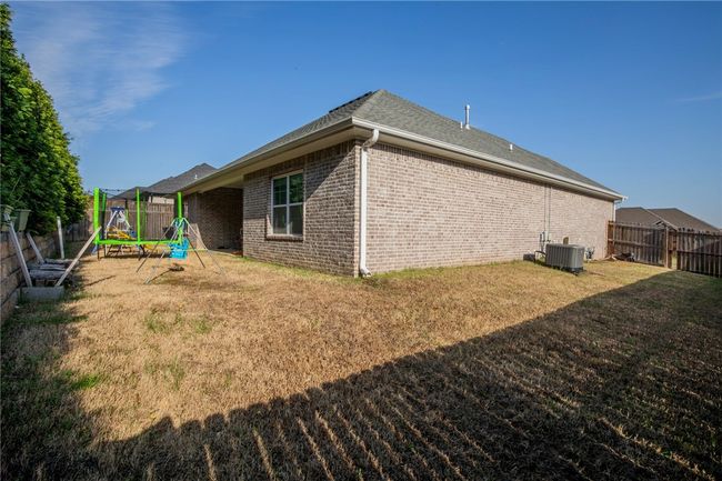1421 Colonel Mcneil Dr, House other with 4 bedrooms, 2 bathrooms and null parking in Prairie Grove AR | Image 19