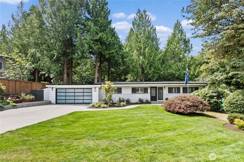 3227 103rd Pl Ne, Bellevue, WA, 98004-1914 | Card Image