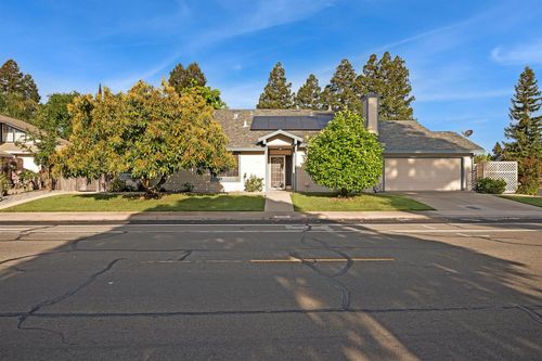 b-5740 Laguna Park Dr, Elk Grove, CA, 95758-4754 | Card Image