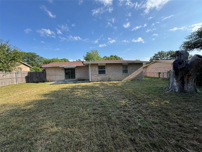 819 Wateka Way, House other with 3 bedrooms, 2 bathrooms and null parking in Richardson TX | Image 24