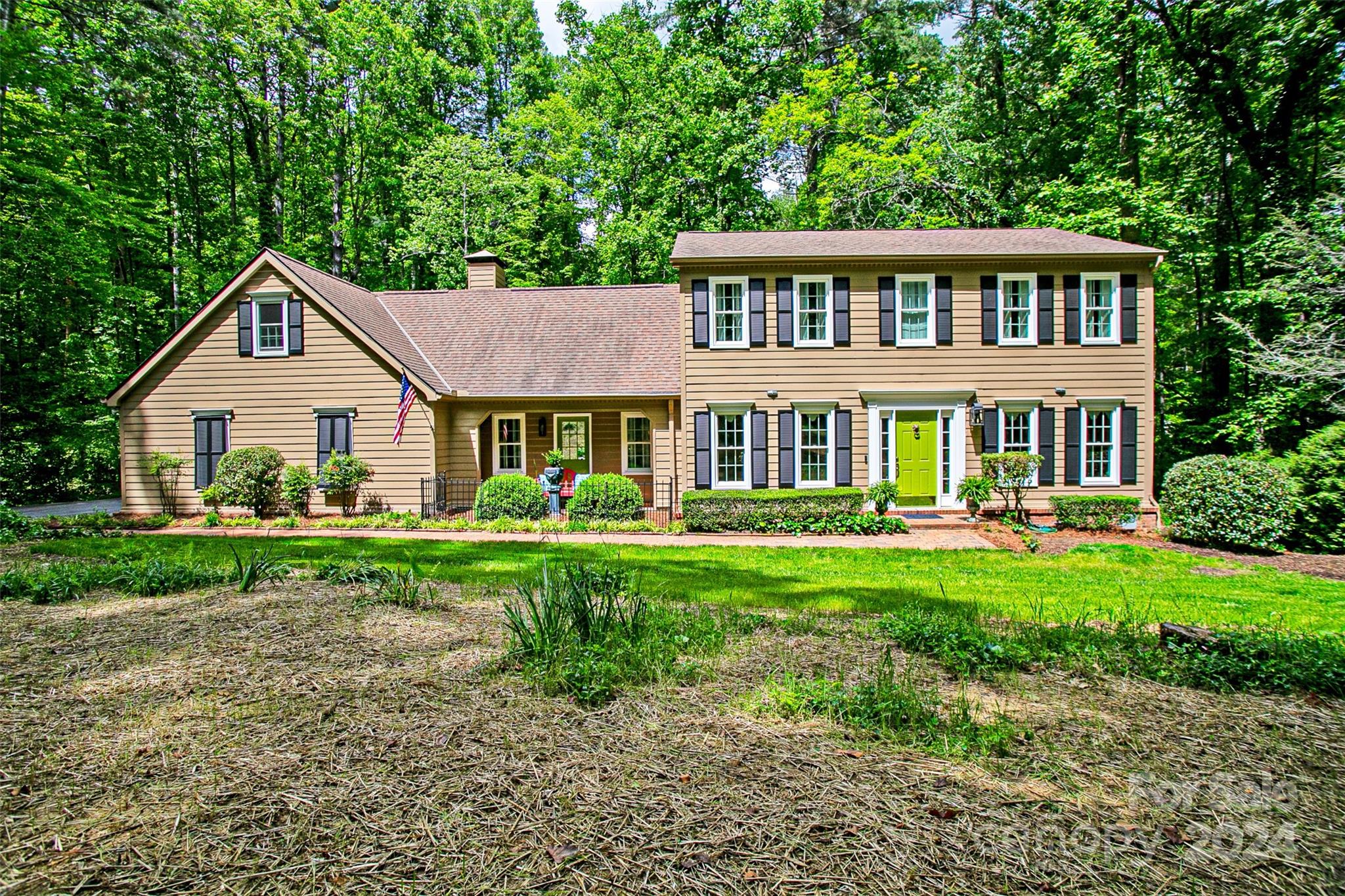 Chickadee Ln, Brevard, NC 28712