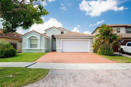 na-10691 Sw 236th Ter, Homestead, FL, 33032-6155 | Card Image