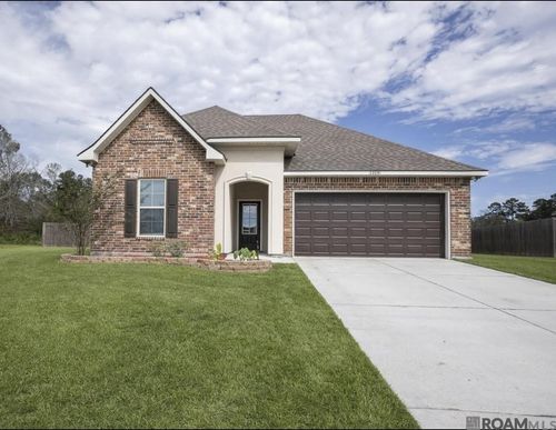 23091 Antler Lake Dr, Denham Springs, LA, 70726-6999 | Card Image