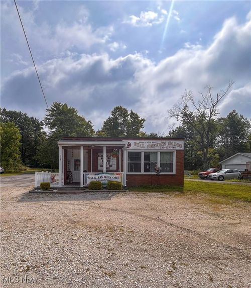 315 Youngstown Kingsville Rd Se, Vienna, OH, 44473-9601 | Card Image