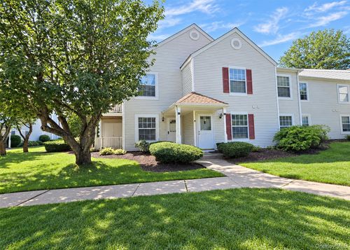273 Fairview Cir, Middle Island, NY, 11953-2358 | Card Image
