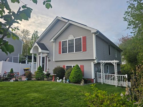 540 Stevens St, Fall River, MA, 02721-4966 | Card Image