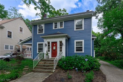 2943 Edgehill Rd, Cleveland Heights, OH, 44118-2017 | Card Image