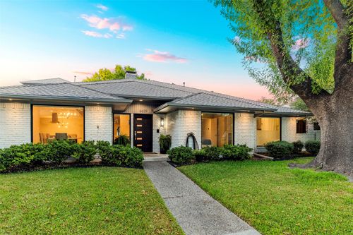 6639 Clearhaven Cir, Dallas, TX, 75248-4019 | Card Image