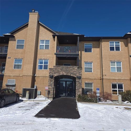 316-326 Herold Rd, Saskatoon, SK, S7V0A2 | Card Image