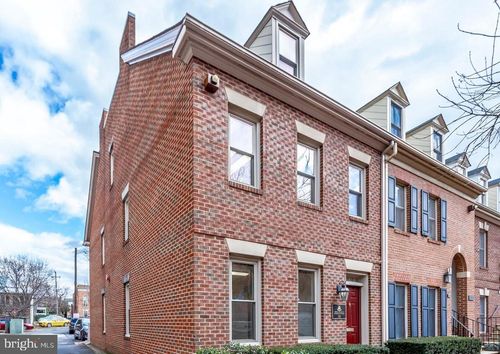 123 N Henry St, ALEXANDRIA, VA, 22314-2903 | Card Image