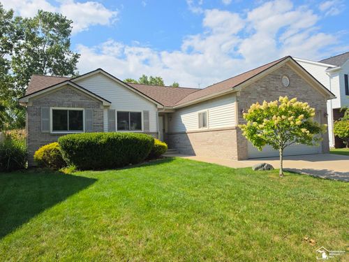 4067 Stone Post Rd, Newport, MI, 48166-7829 | Card Image