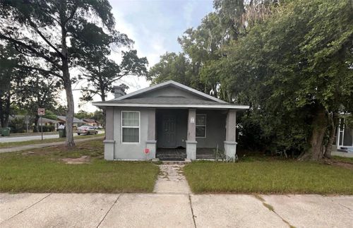 1712 Main St, Leesburg, FL, 34748-2812 | Card Image