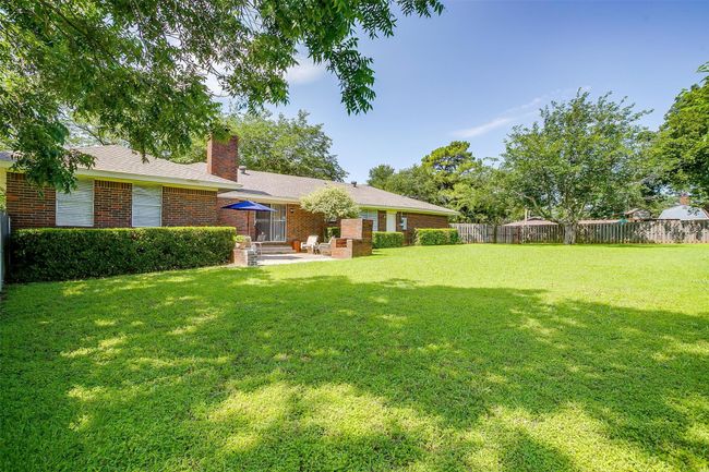 View of yard featuring a patio | Image 37