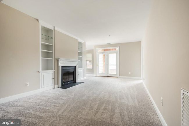 APT-211 - 13891 Chelmsford Dr, Condo with 2 bedrooms, 2 bathrooms and null parking in GAINESVILLE VA | Image 6