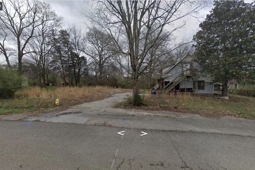 717 W High St, Manchester, TN, 37355 | Card Image