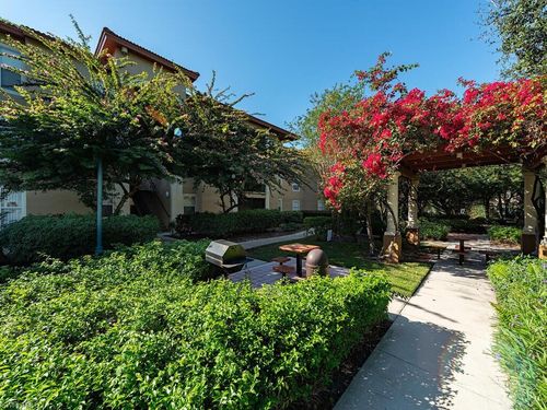 apt-215-8861 Colonnades Ct, BONITA SPRINGS, FL, 34135-7874 | Card Image