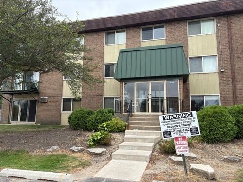 103-230 Springhill Dr, Roselle, IL, 60172-2416 | Card Image