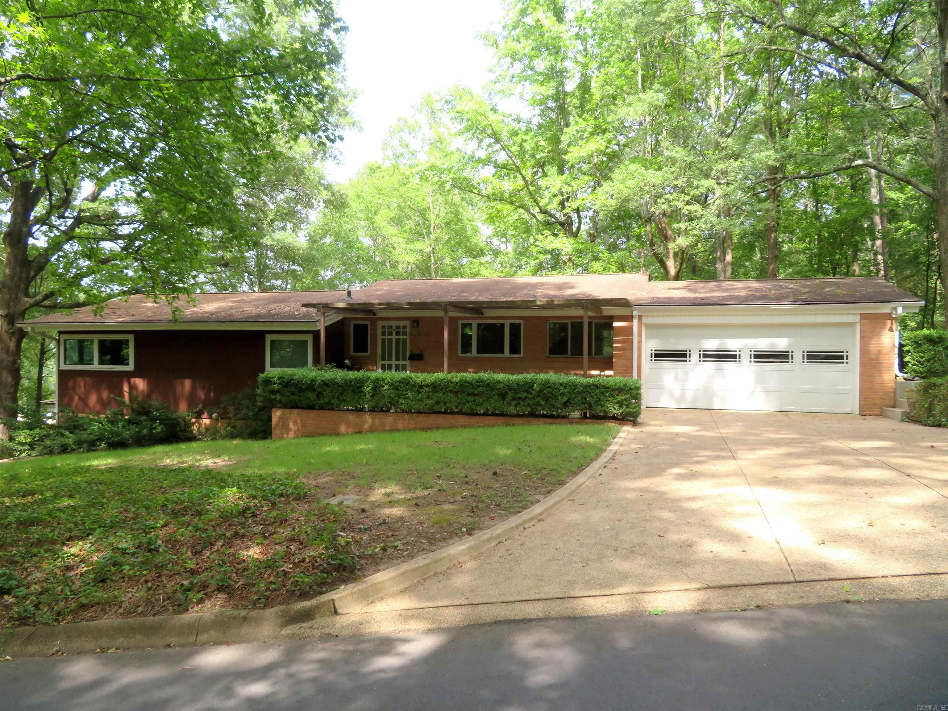 15th St, Arkadelphia, AR 71923