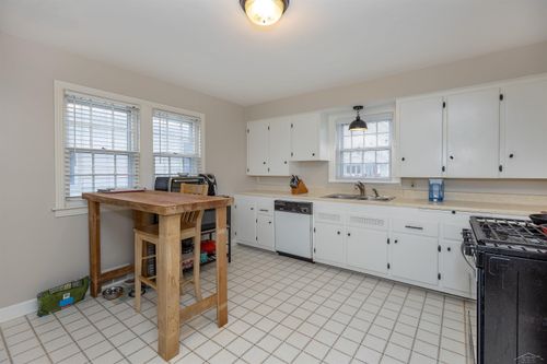 278 Wylie Street, Saginaw, MI, 48602 | Card Image