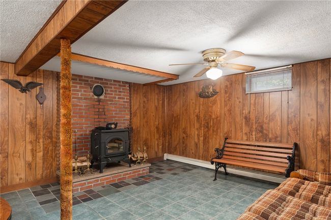 70 Silver Spring Ave, House other with 3 bedrooms, 1 bathrooms and 6 parking in Riverside RI | Image 25