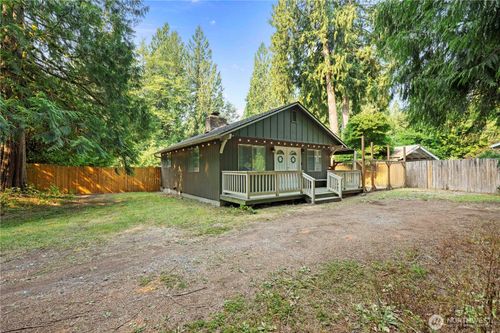 42032 N Shore Ln, Concrete, WA, 98237-7709 | Card Image