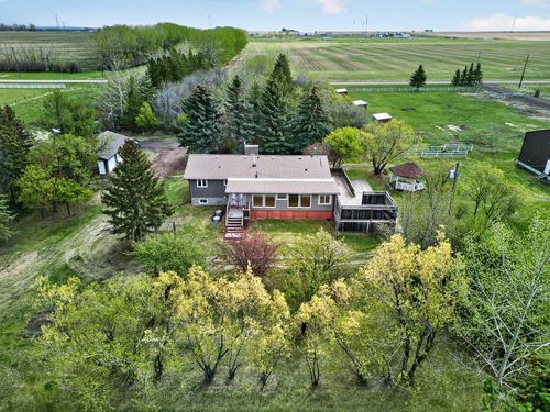 30338 Range Road 282, Rural Mountain View County, AB, T0M0N0 | Card Image