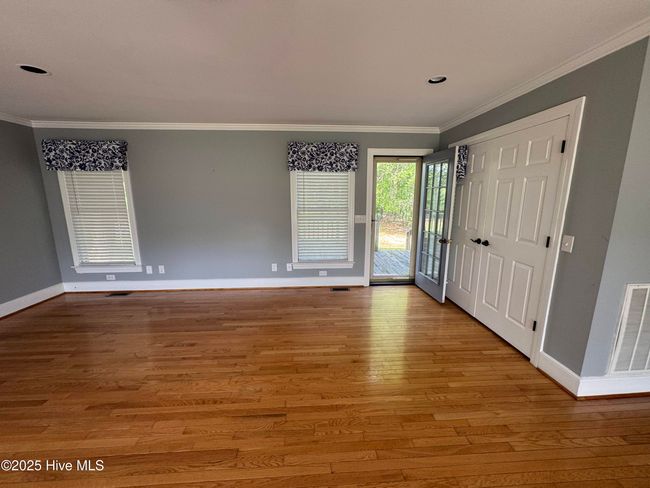 4040 N Nc 903 Hwy, House other with 4 bedrooms, 6 bathrooms and 3 parking in Albertson NC | Image 46
