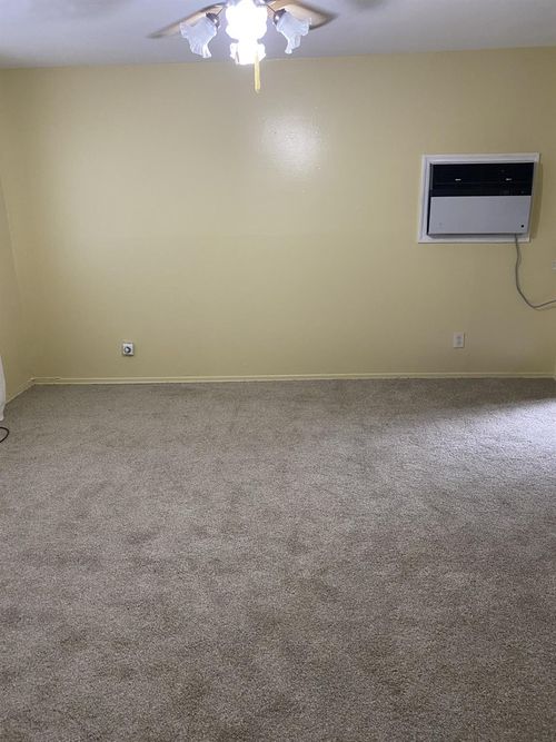 14575 223rd St, Springfield Gardens, NY, 11413-3437 | Card Image