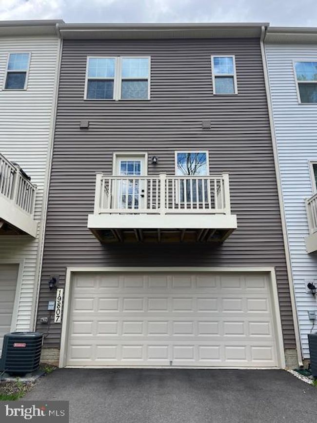 19807 Community Ter, Townhouse with 3 bedrooms, 3 bathrooms and null parking in MONTGOMERY VILLAGE MD | Image 30